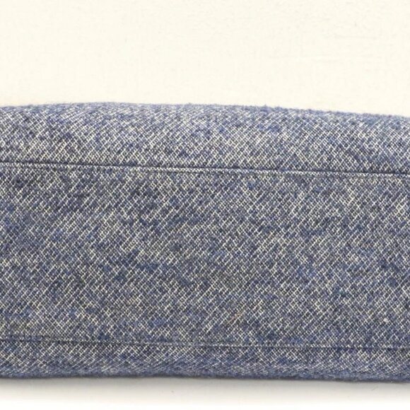 Chanel Medium Deauville Shopping Tote Bag - Picture 4 of 16